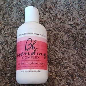 Bumble and bumble Mending Complex with Pink Label